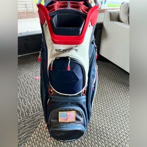 Sun Mountain C130 cart bag